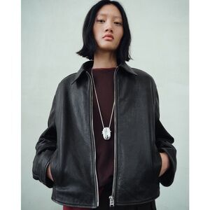 Lapels leather jacket